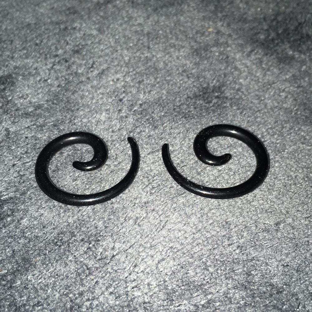 Gauging jewelry